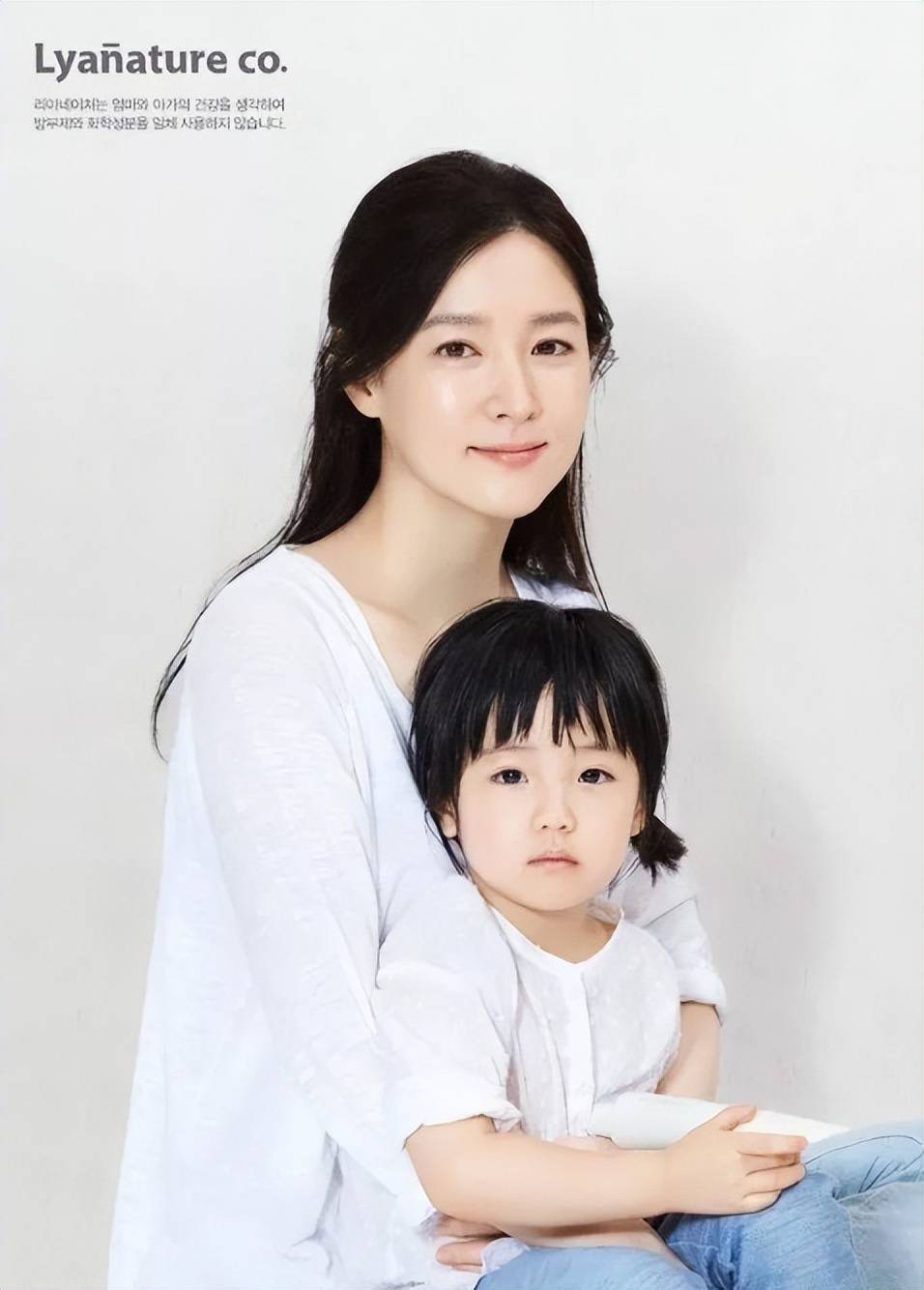 林青霞获得香港大学名誉博士学位_与林青霞齐名的女明星_林青霞67岁可爱回怼网友