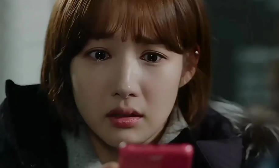 朴敏英整容史_韩剧整容女明星_朴敏英财阀男友