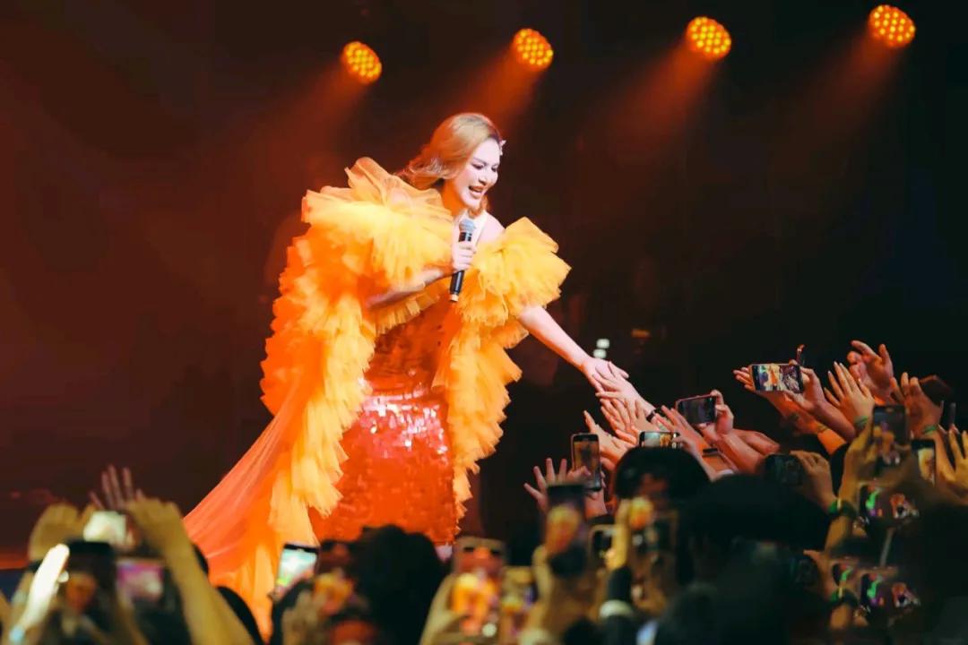 2025网红圈趋势_抖音热点高科技明星,_网红圈新玩法