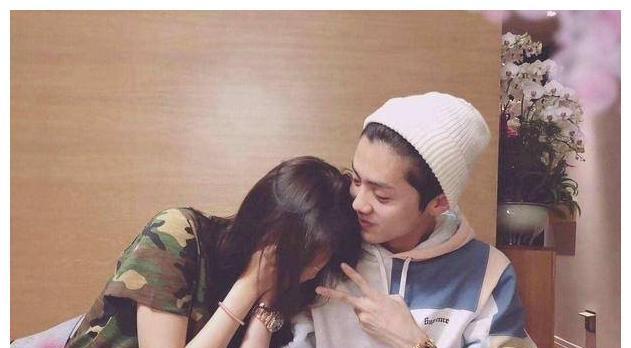 明星八卦黑料天涯,_明星恋爱真相_娱乐圈合约情侣内幕